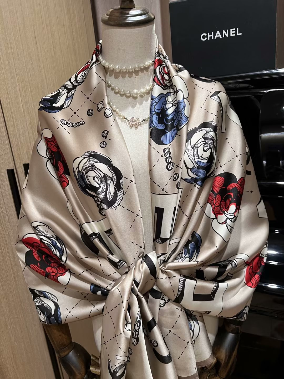 Premium Quality Party Wear Printed Luxury Silk Hijab/Scarf