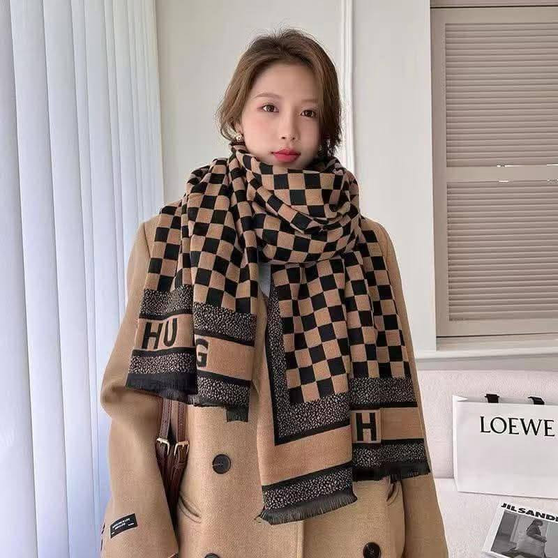 Women’s Brown & Black Geometric Winter Scarf – Soft Warm Shawl Wrap