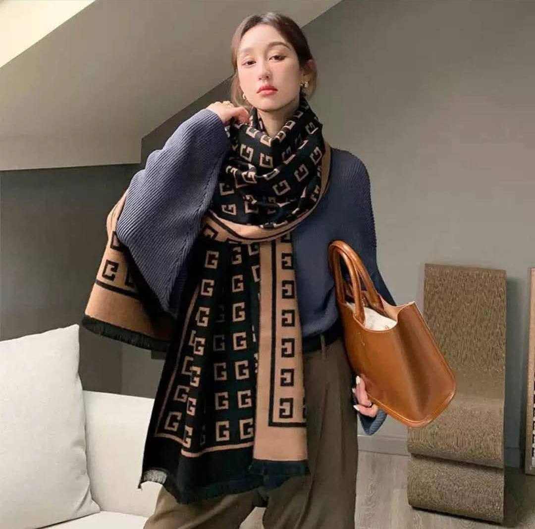 Women’s Brown & Black Geometric Winter Scarf – Soft Warm Shawl Wrap