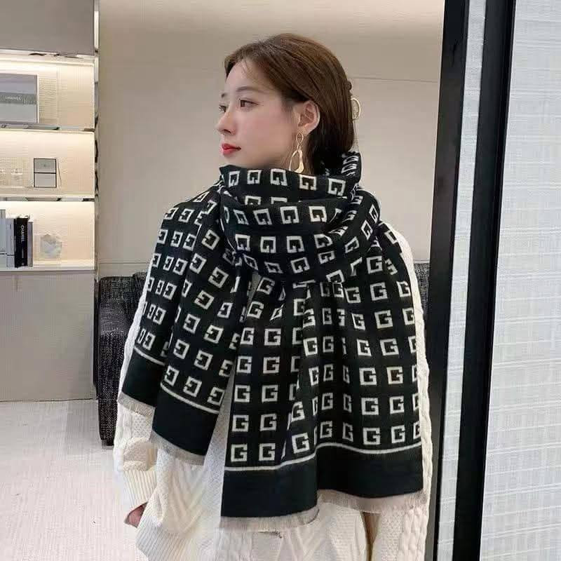 Women’s Premium Geometric Winter Scarf – Soft, Thick & Warm Stylish Shawl Wrap for Everyday & Outdoor Wear