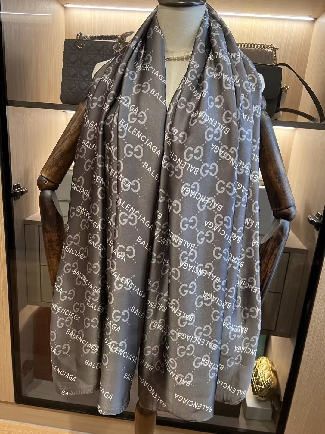 Premium Quality Party Wear Printed Luxury Silk Hijab/Scarf